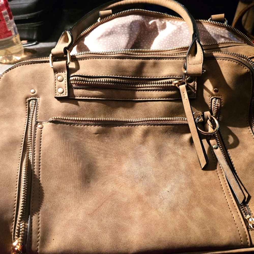Crossbody purse